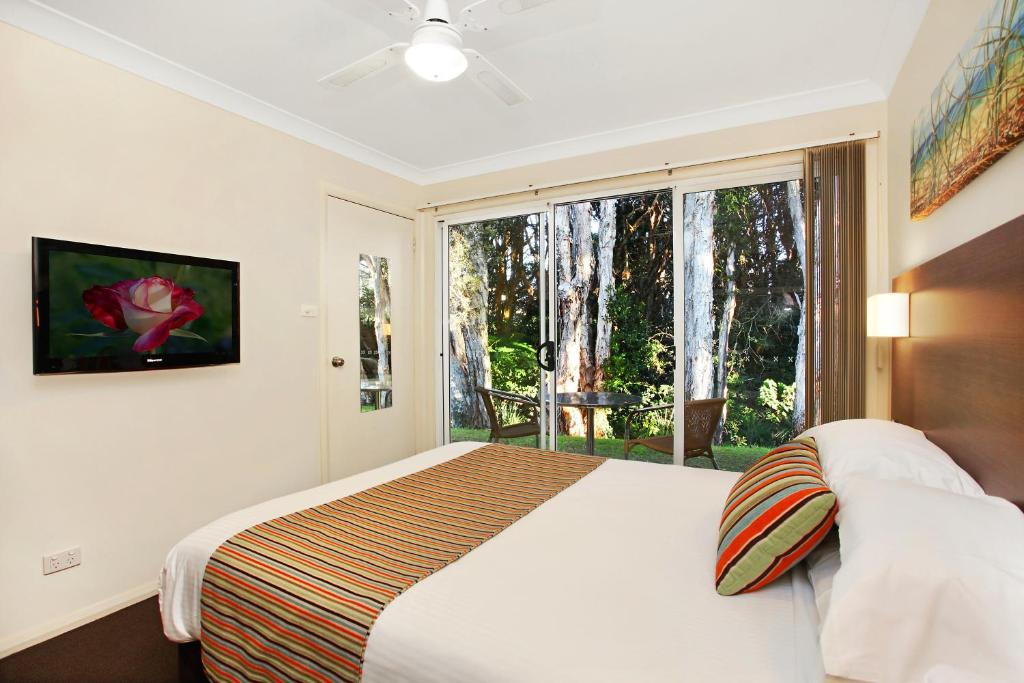 Flynns On Surf Beach Villas Порт-Маккуори Экстерьер фото